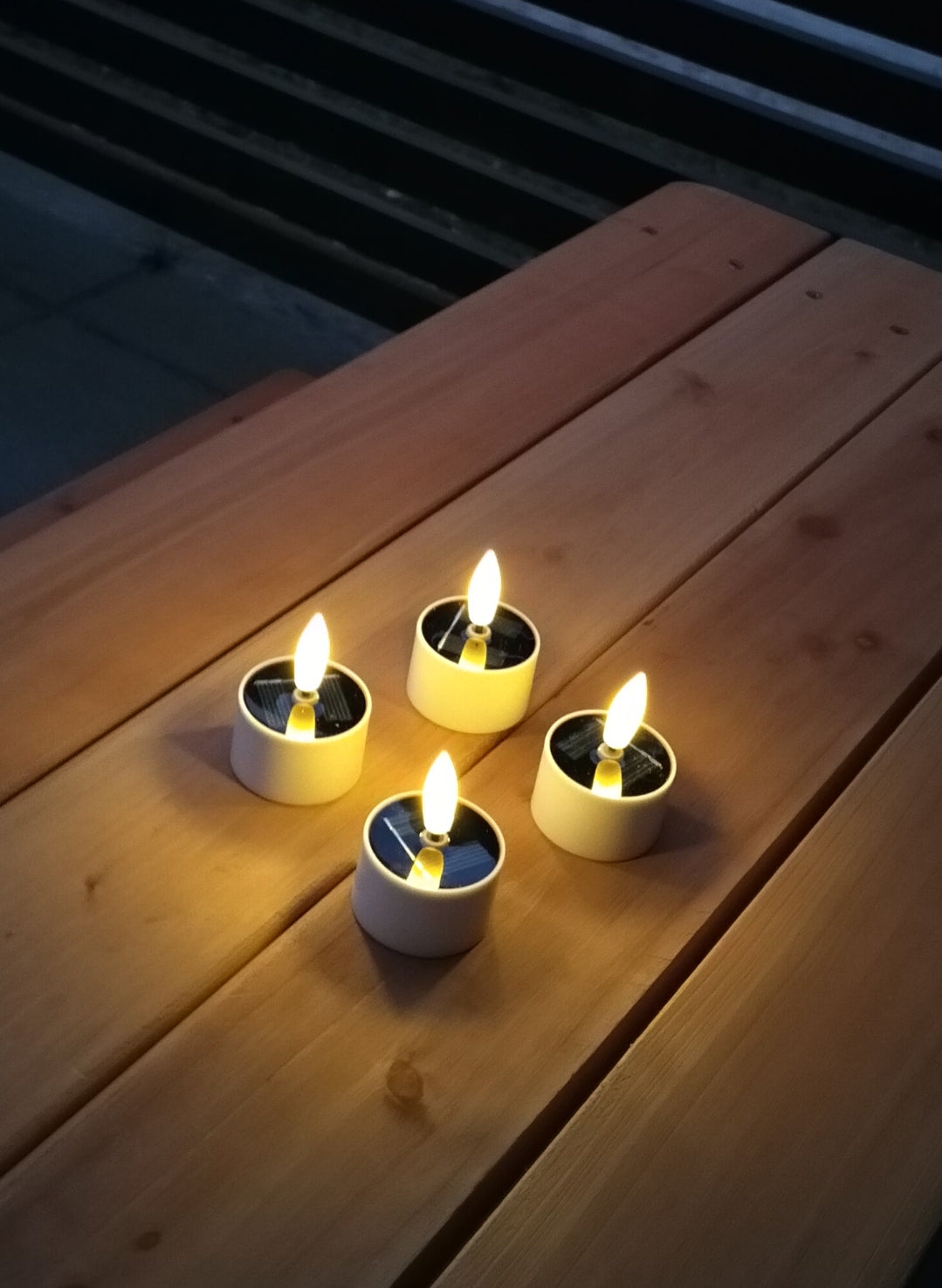 Utomhus solcellsdrivna värmeljus, 4-pack